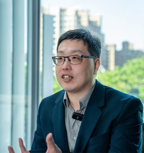 YTTEK R&D solution customer testimonial Prof. Hsiao from CGU YTTEK R&D solution customer testimonial Prof. Hsiao from CGU